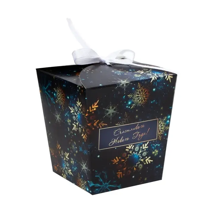 Бонбоньерка, новогодняя подарочная упаковка «Снежинки в темноте», 7.5×8×7.5 см Бонбоньерка, новогодняя подарочная упаковка «Снежинки в темноте», 7.5×8×7.5 см