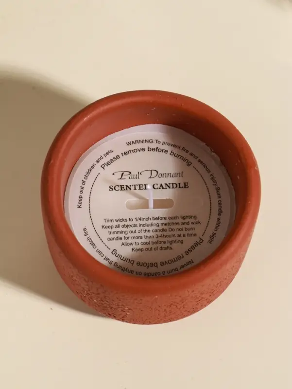 Свеча в подсвечнике вулканическом &laquo;Изгиб&raquo;, персиковая, 8.3&times;8.5&times;7 см