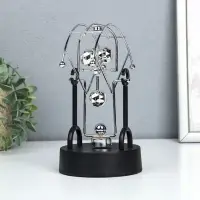 Маятник настольный антистресс &laquo;Вечный двигатель&raquo;, 20&times;16&times;11 см, МИКС