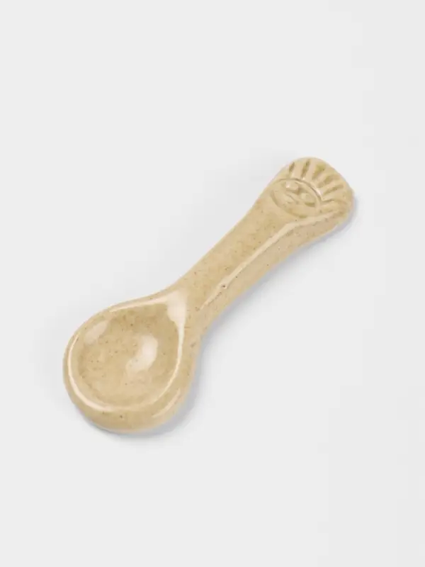 Соусник с крышкой на подставке &laquo;Классика&raquo;, 11&times;8&times;7 см, керамика, бежевый