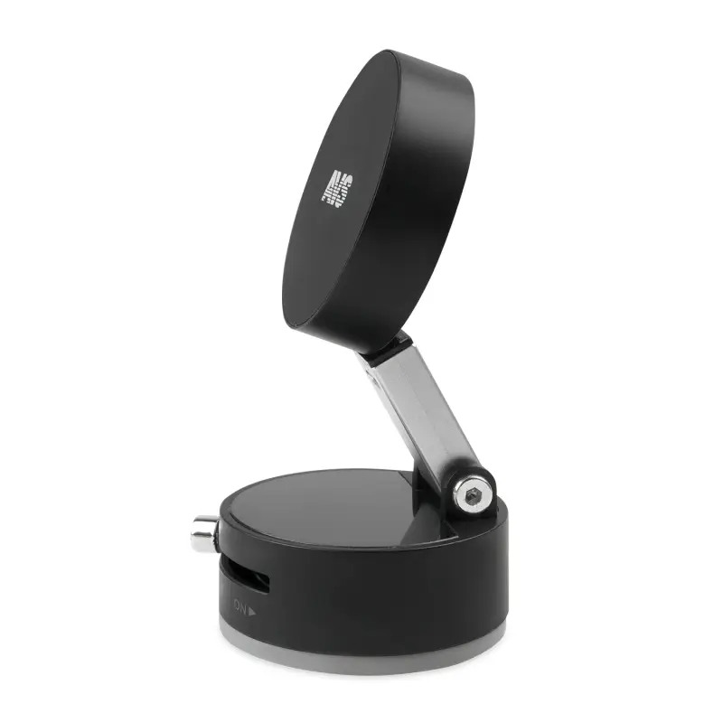 Держатель для смартфонов магнитный на приборную панель AVS AH-2322-M