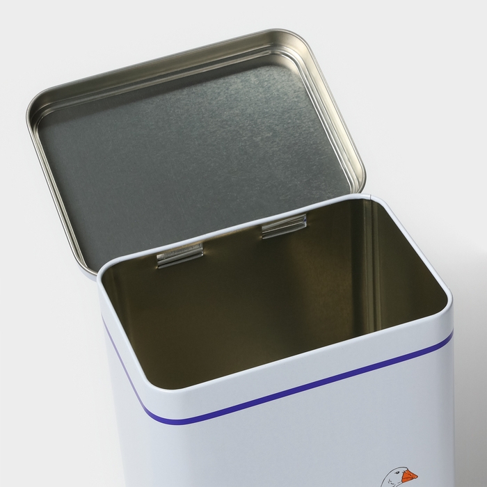 Банка для сыпучих продуктов «Гуси», 2,7 л, 13,5 х 9,5 х 21,5 см, жесть, цвет белый в горох