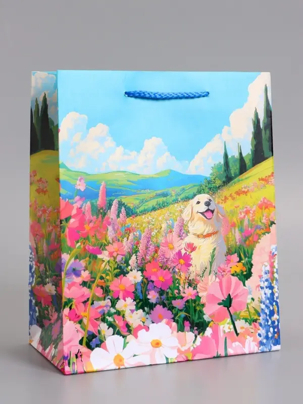 Пакет подарочный ламинированный &laquo;Поле цветов&raquo;, 18&times;22.3&times;10 см