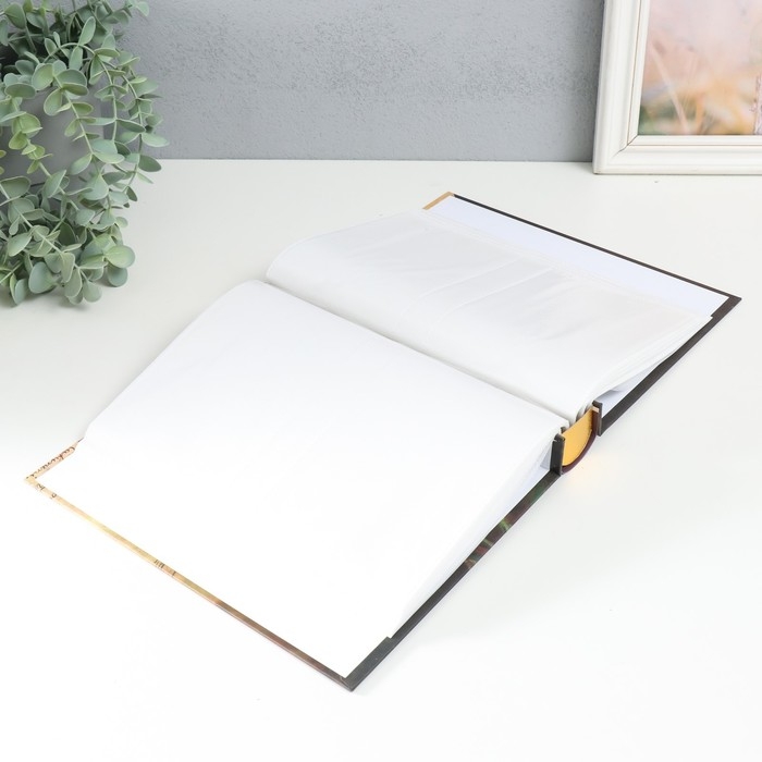 Фотоальбом на 200 фото 10х15 см Фотоальбом на 200 фото 10х15 см "Маки в вазе" МИКС 26х20,5х5,7 см