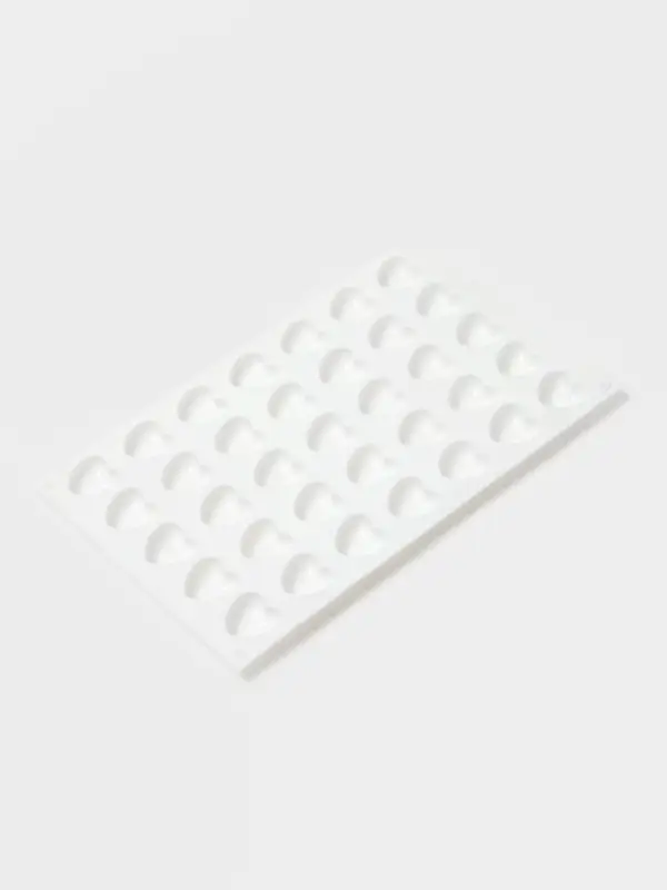 Форма для муссовых десертов и шоколада KONFINETTA &laquo;Сердца&raquo;, силикон, 29.7&times;17.3&times;1.5 см, 35 ячеек (2.7&times;2.5 см), белая