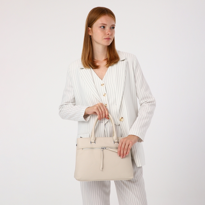 Сумка-тоут на молнии, 2 наружных кармана, цвет молочный