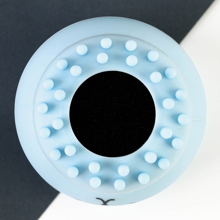 Массажная щетка для лица, для умывания новогодняя «Счастье» на Новый год, 5,5 х 5,5 см. Массажная щетка для лица, для умывания новогодняя «Счастье» на Новый год, 5,5 х 5,5 см.