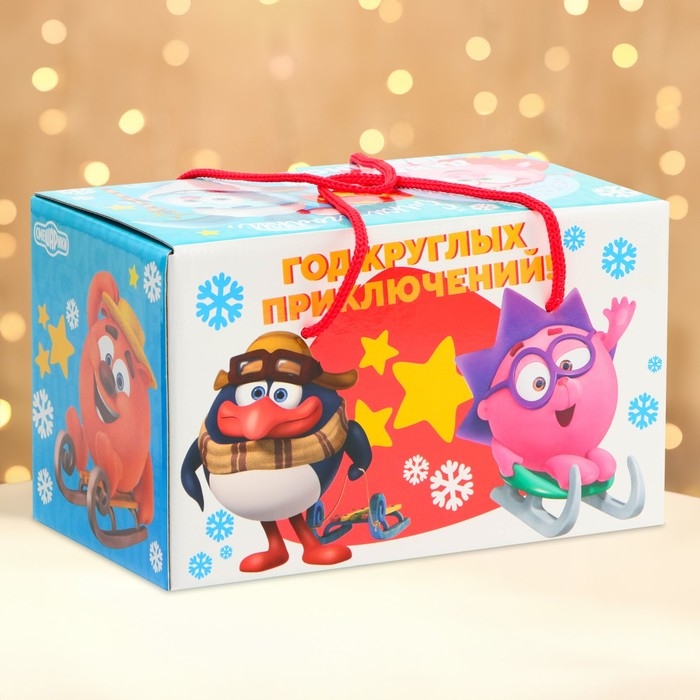 Новый год. Подарочная коробка Новогодняя Посылка Новый год. Подарочная коробка Новогодняя Посылка "Смешарики" с веревочными ручками 20 х 12 х 12 см.