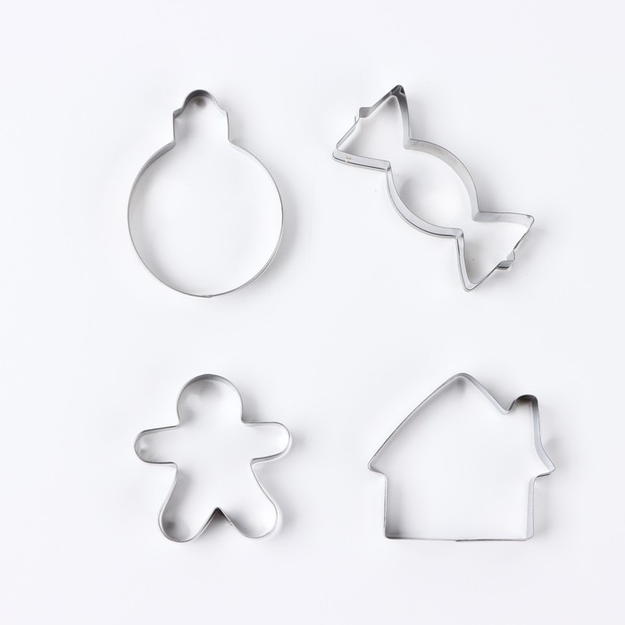 Новый год. Набор форм для печенья «Новогодняя почта», металл, 4 шт Новый год. Набор форм для печенья «Новогодняя почта», металл, 4 шт