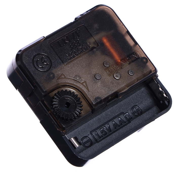 Набор для опытов &laquo;Эпоксидная смола: Часы&raquo;