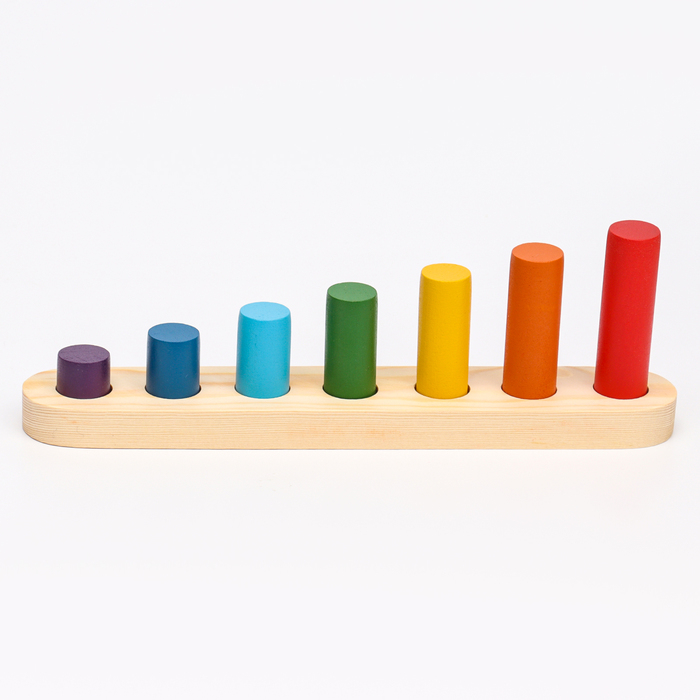 Пирамида «Радуга из цилиндров» Пирамида «Радуга из цилиндров»