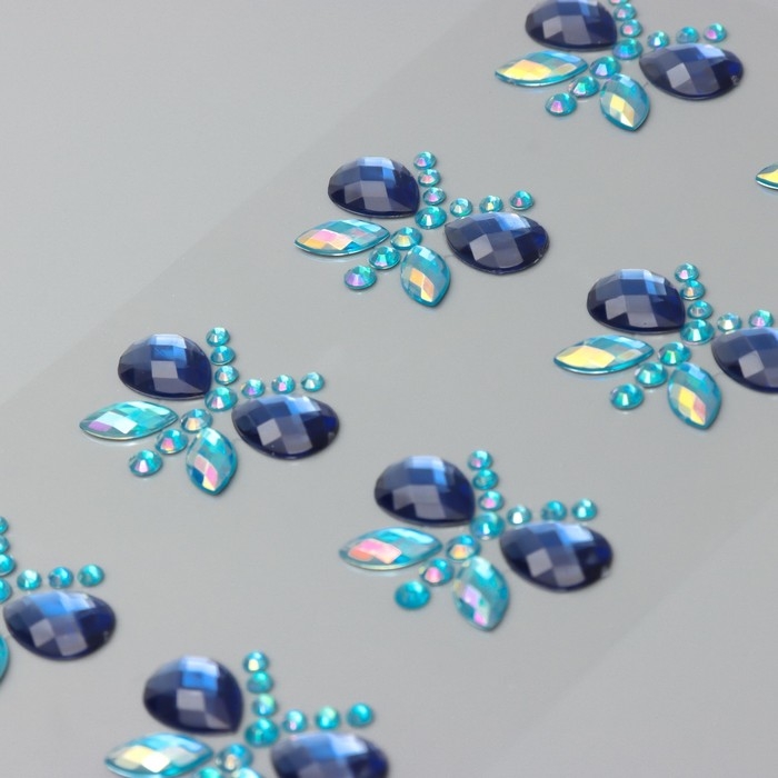 Наклейка пластик стразы Наклейка пластик стразы "Яркие бабочки" МИКС 10х23 см