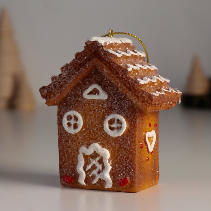 Сувенир полистоун подвеска  Сувенир полистоун подвеска "Пряничный домик с белой глазурью" 4,5х7х8 см