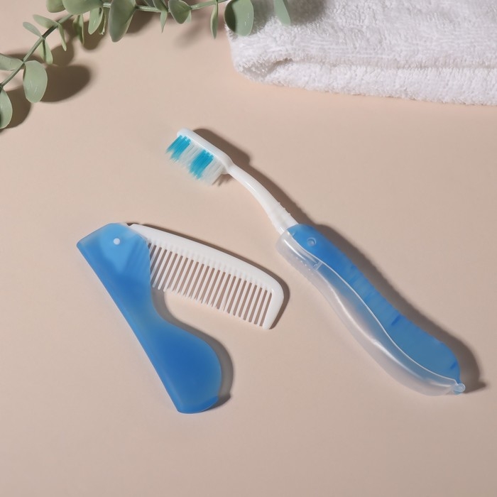 Набор дорожный, 2 предмета: расчёска, щётка, цвет белый/голубой Набор дорожный, 2 предмета: расчёска, щётка, цвет белый/голубой