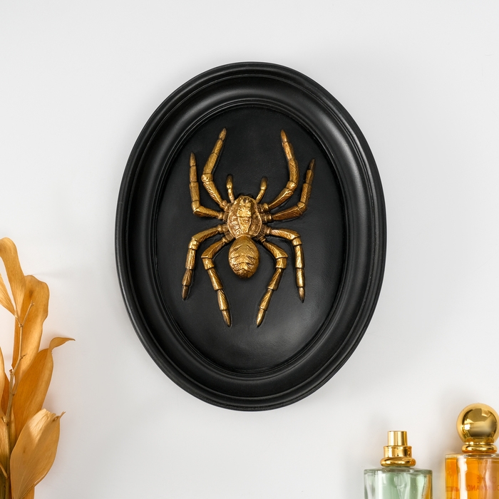 Панно интерьерное полистоун  Панно интерьерное полистоун "Паук" чёрный с золотом 19х4х24 см