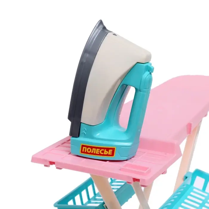 Игровой набор &laquo;Утюжок 2 в 1&raquo;: гладильная доска, утюг, аксессуары, МИКС