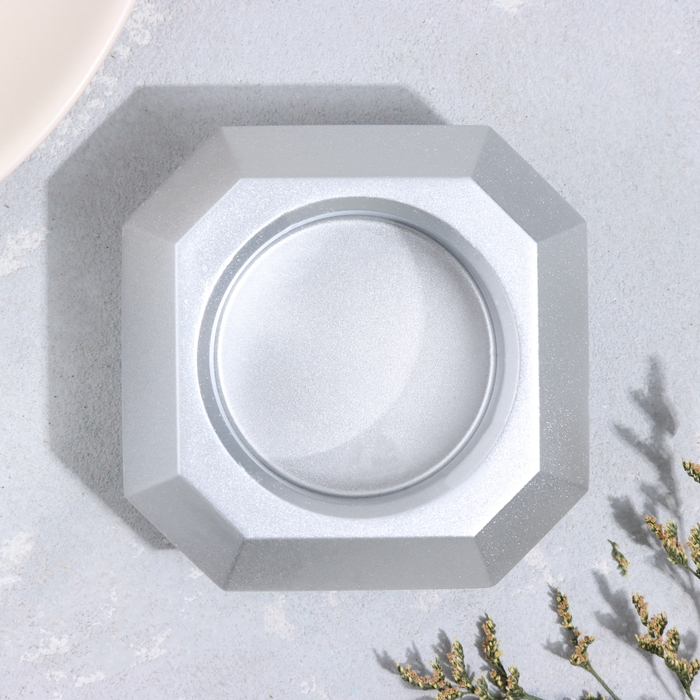 Подсвечник Подсвечник "Квадрат" из гипса со скошенными углами малый,9х3,5см, серебро