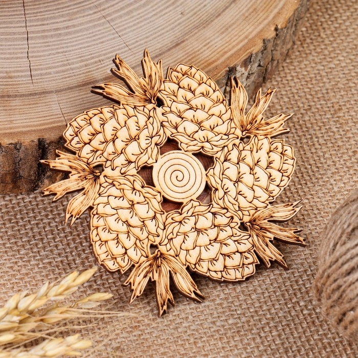 Подставка под горячее Подставка под горячее "Еловая шишка" d=11 см, можжевельник