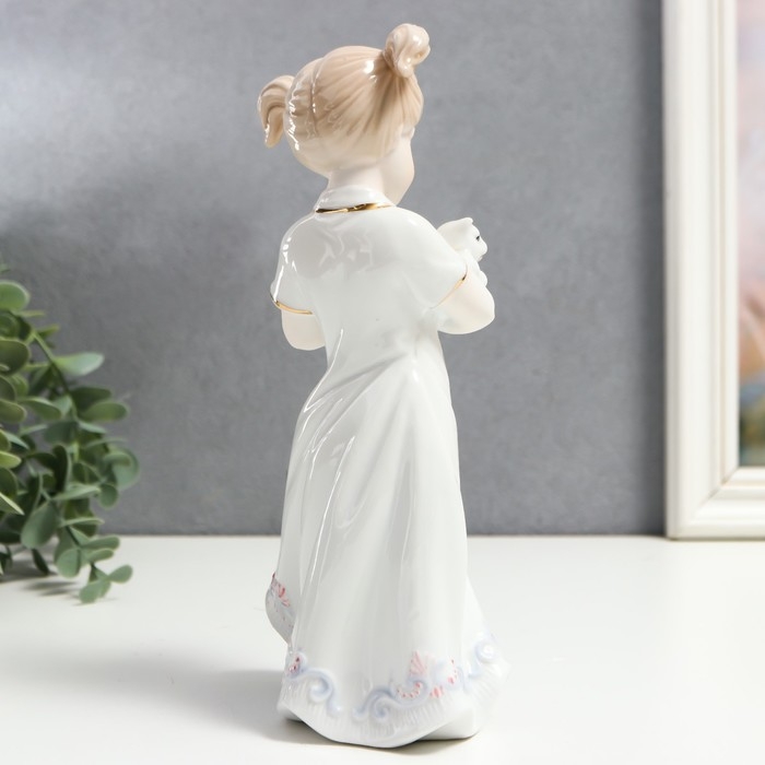 Сувенир керамика  Сувенир керамика "Девочка с хвостиками, с котёнком на руках" 22,5х7х12 см