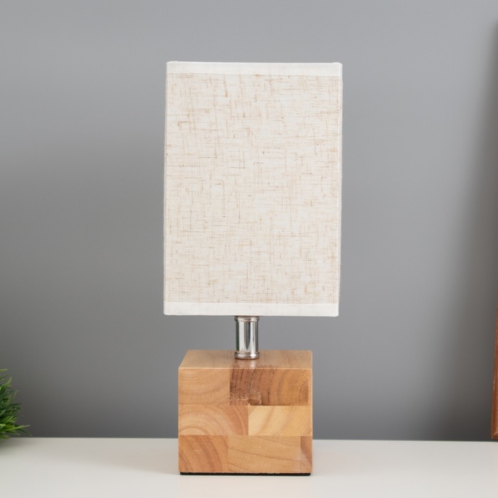 Лампа настольная Лампа настольная "Куб" 1х40Вт Е27 светлое дерево 11,5х11,5х27см