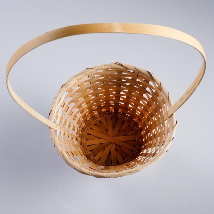 Корзина плетёная, бамбук, натуральный цвет, длинная ручка Корзина плетёная, бамбук, натуральный цвет, длинная ручка