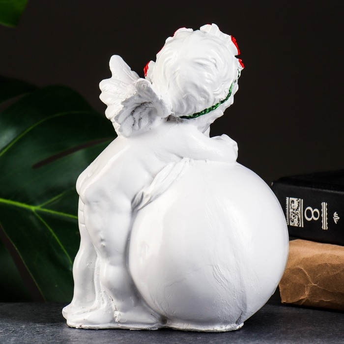 Фигура  Фигура "Ангел на шаре с розой" 18х14см