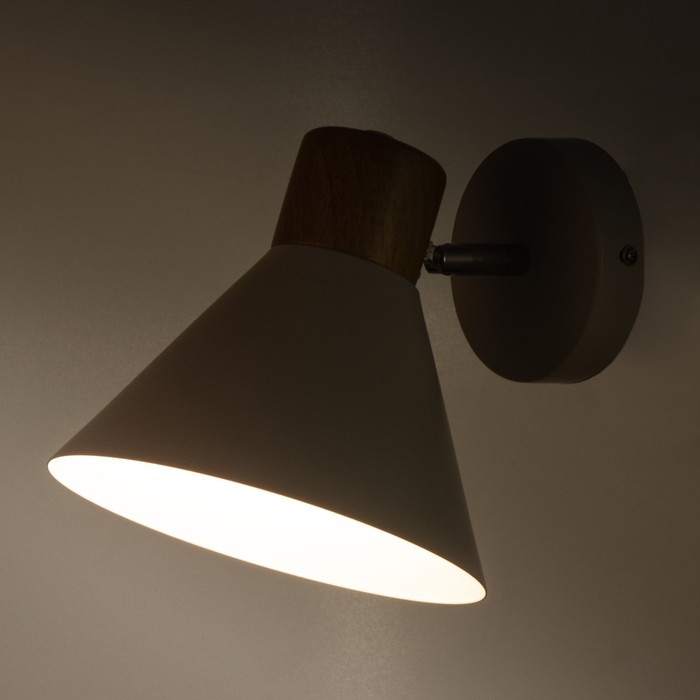 Бра "Ресто" Е27 40Вт белый 18х11х17,5 см