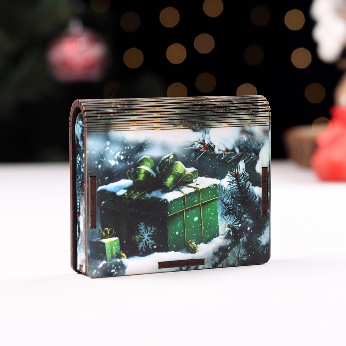 Новый год. Деревянный конверт для денег с символом года № 5  Новый год. Деревянный конверт для денег с символом года № 5 "Змея в шар символ годафе", 9,8х8,5х2 см