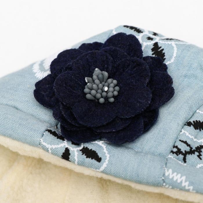 Куртка для собак с цветами, S (ДС 20 см, ОШ 23 см, ОГ 32 см), голубая Куртка для собак с цветами, S (ДС 20 см, ОШ 23 см, ОГ 32 см), голубая