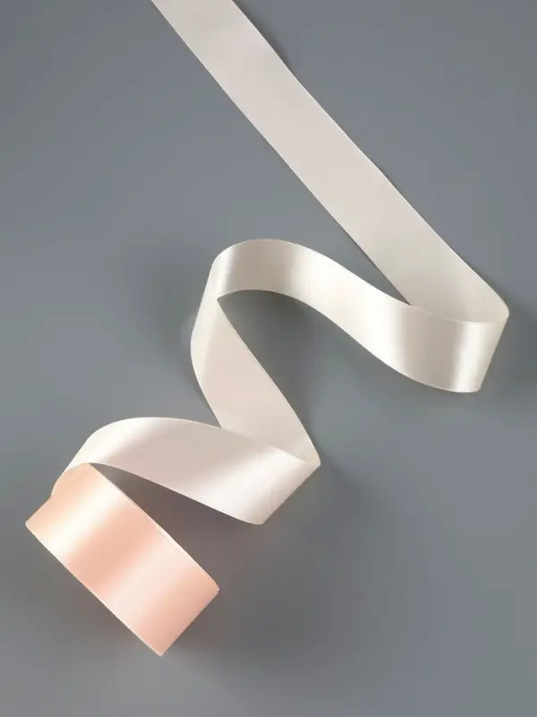 Лента атласная, 40 мм, 23&plusmn;1 м, кремово-розовая №6