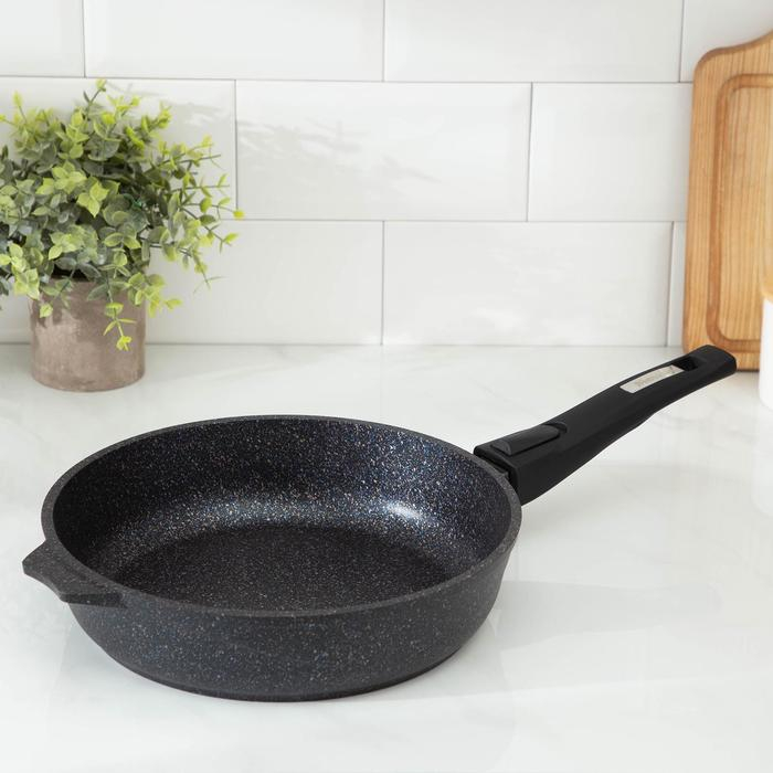 Сковорода «Гранит Star», d=26 см, съёмная ручка, антипригарное покрытие, цвет тёмно-синий Сковорода «Гранит Star», d=26 см, съёмная ручка, антипригарное покрытие, цвет тёмно-синий