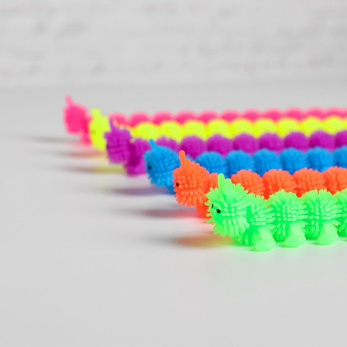 Ёжка «Сороконожка», цвета МИКС Ёжка «Сороконожка», цвета МИКС