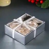 Набор свечей &laquo;Снежинки и подсвечник&raquo;, 3 шт., 12&times;10&times;4 см