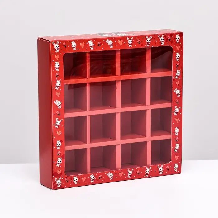 Коробка под 16 конфет, красная «Зайки» 17.7×17.7×3.8 см