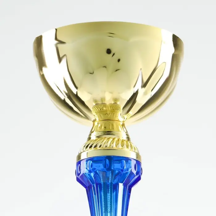 Кубок 132C, наградная фигура, золото, подставка камень, 21&times;7&times;6 см