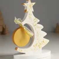 Фигура "Ёлочка с шаром" 20х7,5х14,5 см, белый с золотом