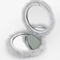 Зеркало складное «Мех», d=8 см, с увеличением, с искусственным мехом, серое Зеркало складное «Мех», d=8 см, с увеличением, с искусственным мехом, серое