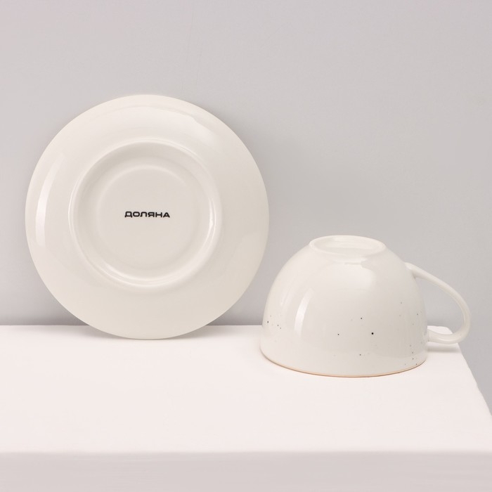 Сервиз фарфоровый чайный Доляна «Млечный путь», 15 предметов: 6 чашек 220 мл, 6 блюдец d=13,5 см, молочник 300 мл, сахарница 350 мл, чайник 1000 мл, цвет белый Сервиз фарфоровый чайный Доляна «Млечный путь», 15 предметов: 6 чашек 220 мл, 6 блюдец d=13,5 см, молочник 300 мл, сахарница 350 мл, чайник 1000 мл, цвет белый