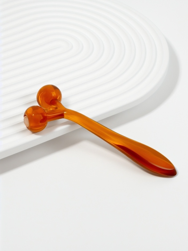 Массажёр для лица и зоны декольте, 2 шара, 14 × 6 × 2 см, цвет коричневый Массажёр для лица и зоны декольте, 2 шара, 14 × 6 × 2 см, цвет коричневый