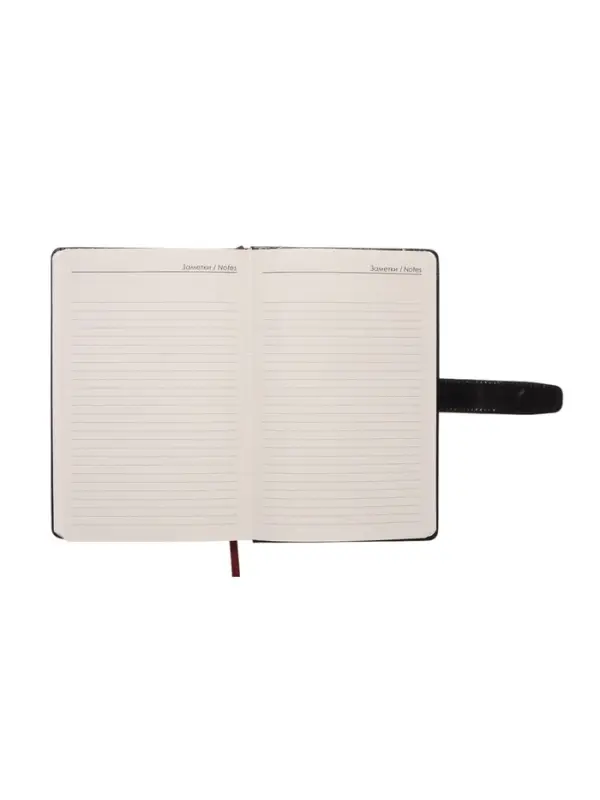 Ежедневник недатированный формат А5, с хлястиком, 128л, линия, пвх, Черный Ежедневник недатированный формат А5, с хлястиком, 128л, линия, пвх, Черный