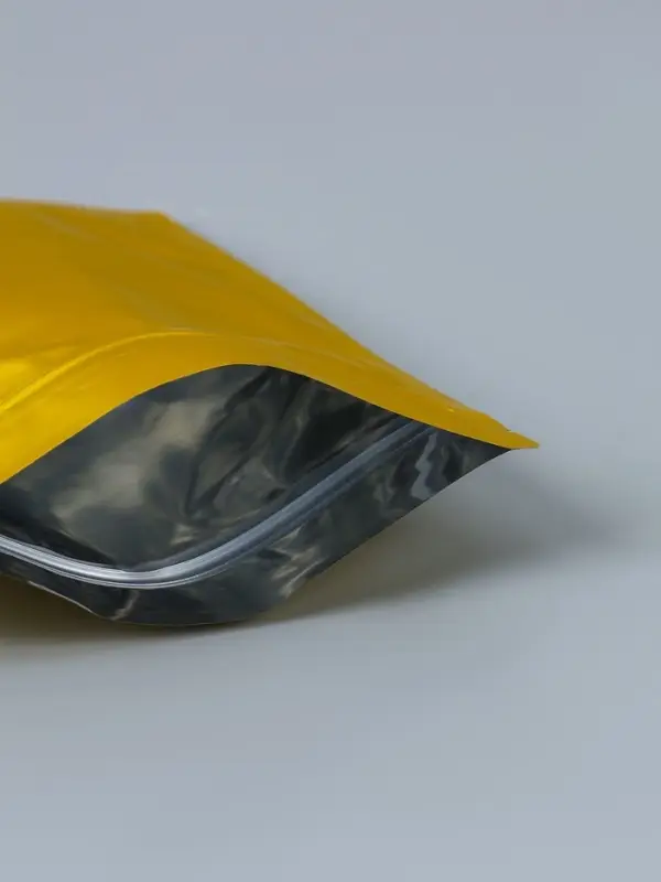 Пакет дой - пак, матовый, золотой, 14&times;20&times;4 см