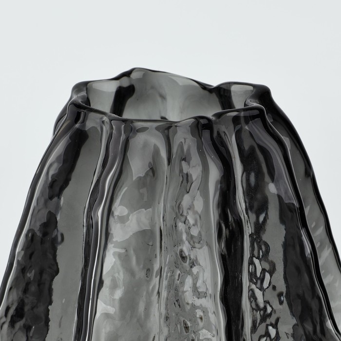 Ваза для цветов «Канди блэк» из черного стекла 20×14×14 см Ваза для цветов «Канди блэк» из черного стекла 20×14×14 см