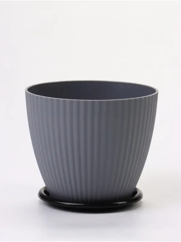 Горшок для цветов пластиковый Ribbed, 1 л, d=13.5 см, h=12 см, поддон МИКС, серый