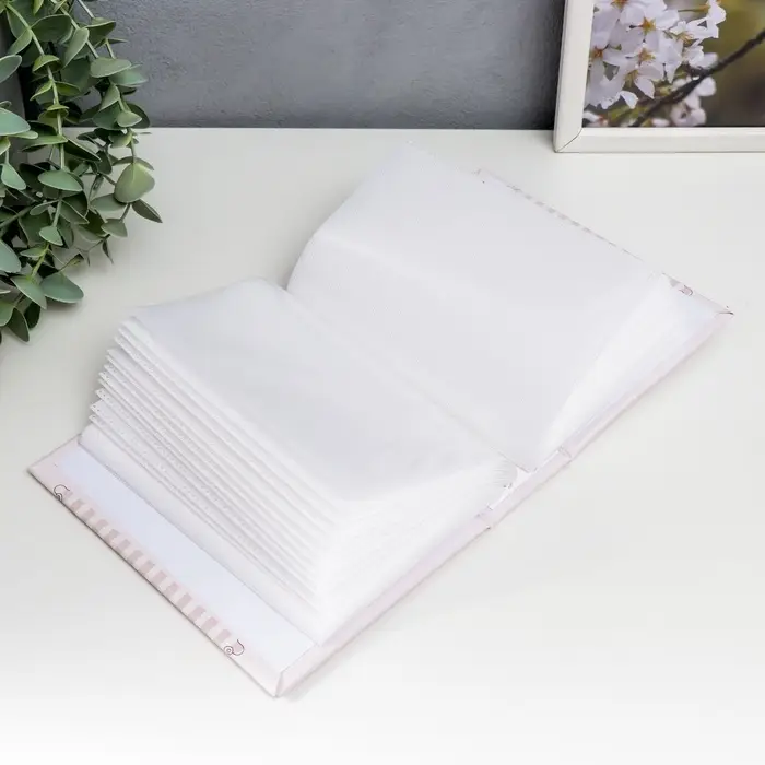 Фотоальбом 100 фото 10х15 см Фотоальбом 100 фото 10х15 см "Малыш" розовый