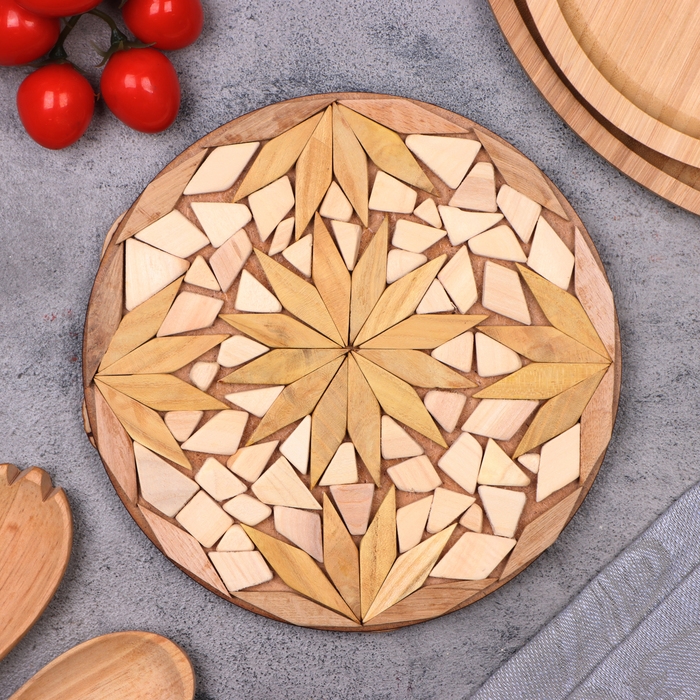 Подставка под горячее Подставка под горячее "Мозаика", 20 см, микс дерева, можжевельник