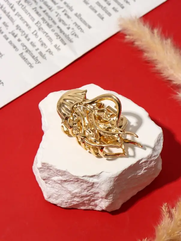 Краб для волос "Лейла море" медуза, 6,5 см, золото