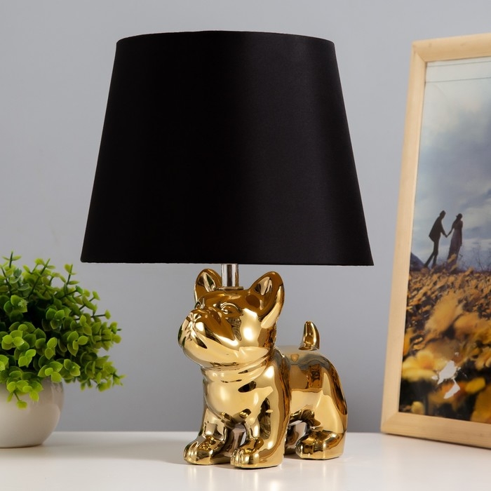 Настольная лампа Настольная лампа "Бернард" 1х40Вт Е14 провод-1,6м золото 21х21х30см