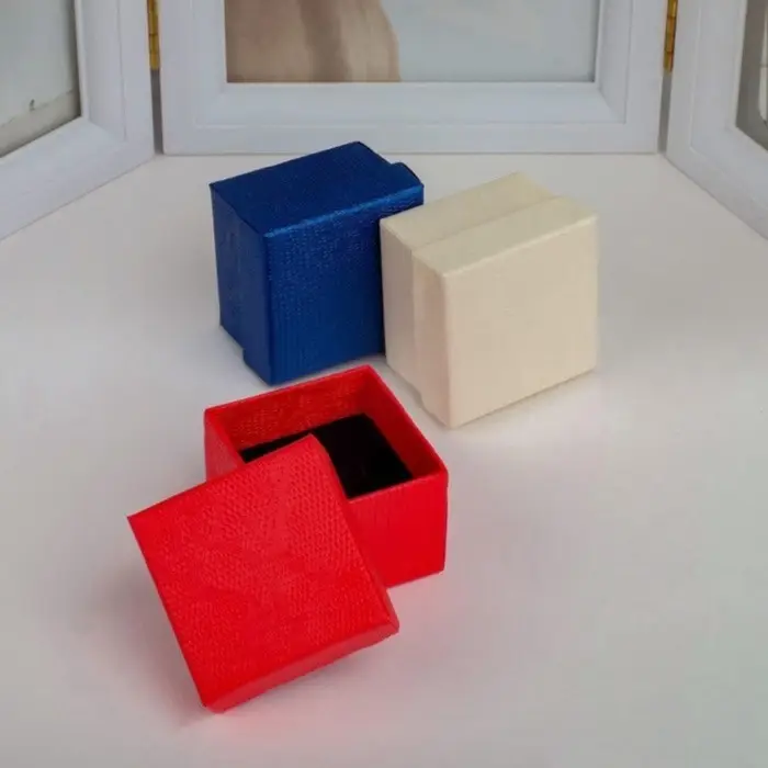 Коробочка подарочная под кольцо/серьги «Животный принт», 5×5 (размер полезной части 4.5×4.5 см), МИКС, вставка чёрная Коробочка подарочная под кольцо/серьги «Животный принт», 5×5 (размер полезной части 4.5×4.5 см), МИКС, вставка чёрная