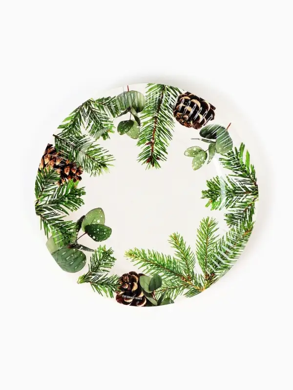 Набор бумажной посуды «С Новым годом», еловые ветки, 12 персон Набор бумажной посуды «С Новым годом», еловые ветки, 12 персон