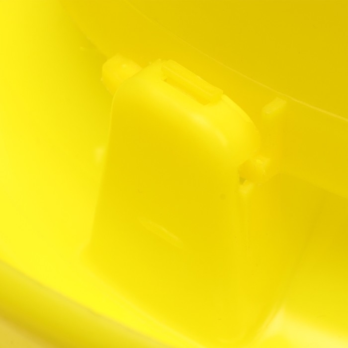 Кормушка бункерная для домашней птицы на 10 кг, пластик, Greengo Кормушка бункерная для домашней птицы на 10 кг, пластик, Greengo